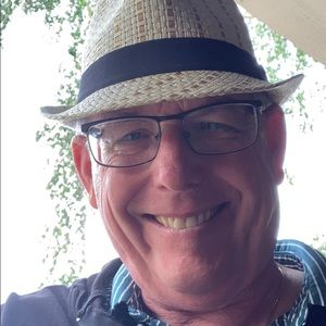 Meet your Posher, Pat